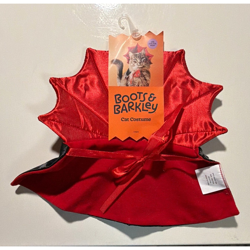 Boots & Barkley Cat Costume Cape in Red